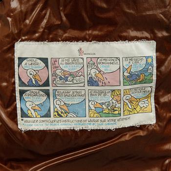 Moncler, dunkappa, storlek 3.