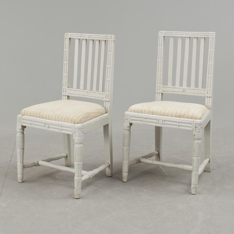 STOLAR, ett par, gustavianska, 17/1800-tal.