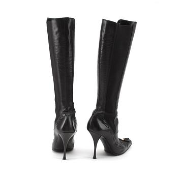 YVES SAINT LAURENT, a pair of boots. Size 37,5.