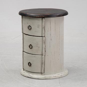 Sängbord, sent 1900-tal.