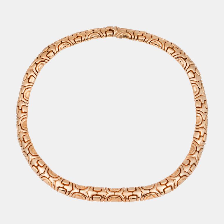 A Bulgari 'Alveare' necklace.