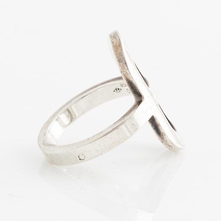 Hermès silver ring.