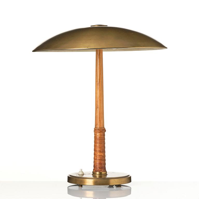 Harald Notini, a table lamp model 15525, Arvid Böhlmarks Lampfabrik, Stockholm, 1950s.