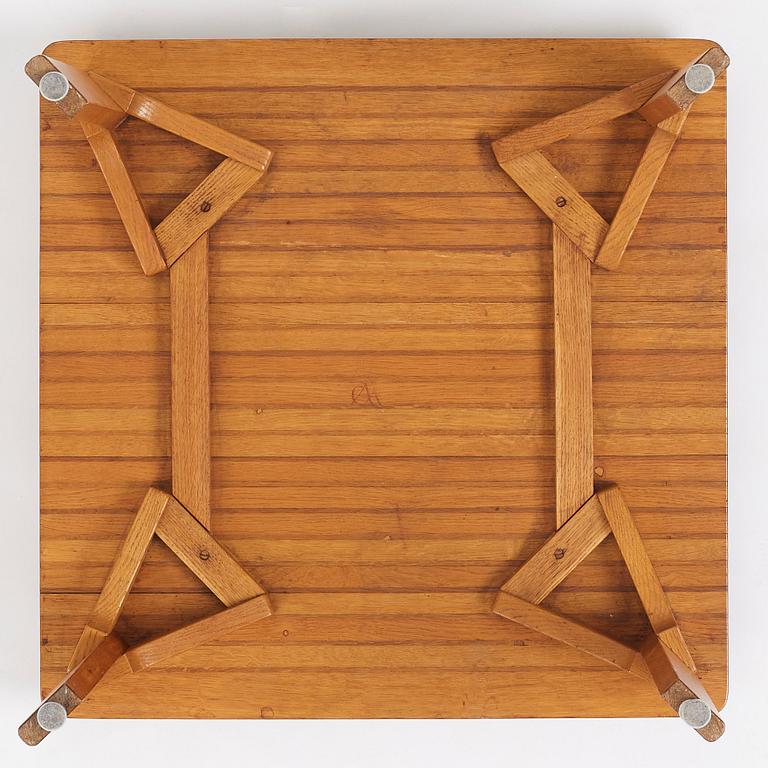 Carl-Axel Acking, soffbord, fyrkantigt, Nordiska Kompaniet, 1940-50-tal. Proveniens Carl-Axel Acking.