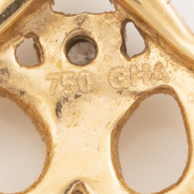 Pendant, in the form of a crown, 18K gold with eight-cut diamonds.