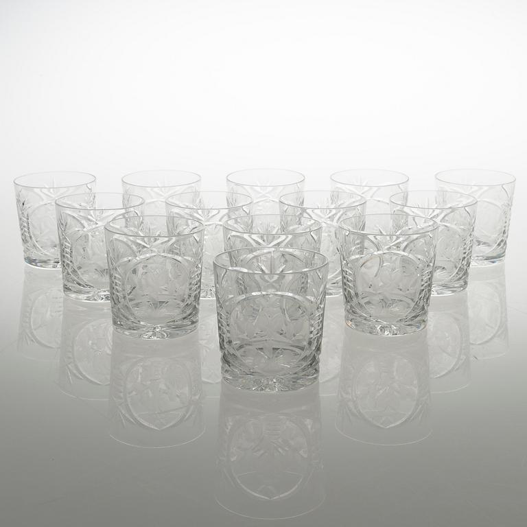 BÅLSKÅL, KARAFF och 87 st GLAS, glas.
