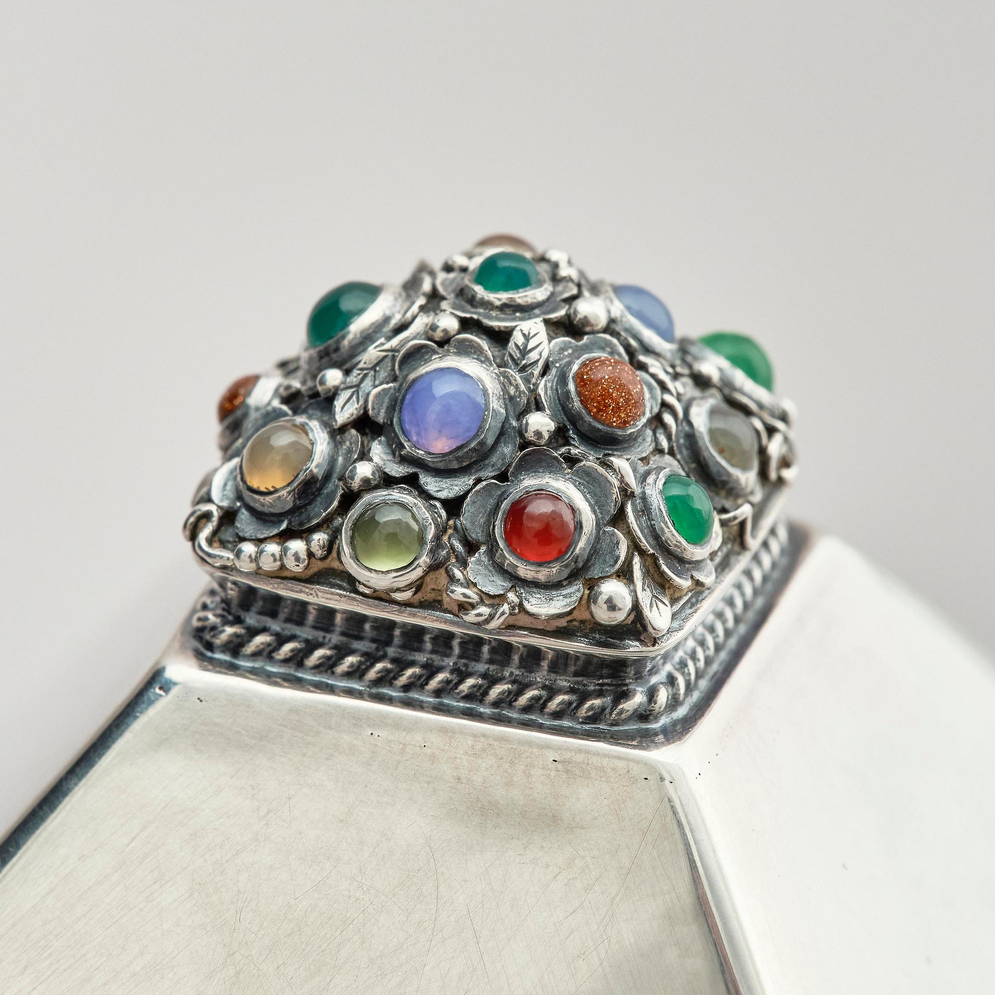 Sven-Arne Gillgren, a sterling silver box, GAB, Stockholm, Sweden 1948.