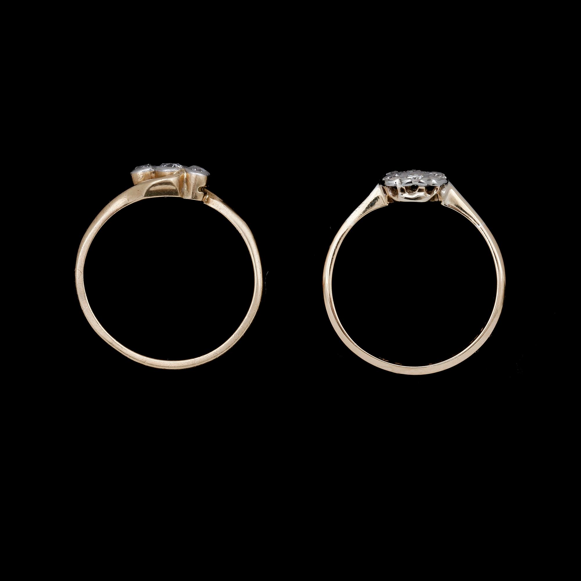 RINGAR, 2 st, 18k guld samt små diamanter. Tot vikt ca 4,3g.