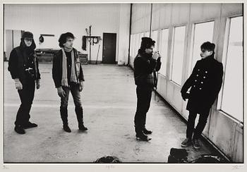 Anton Corbijn, "22:U2", 1982-2003.