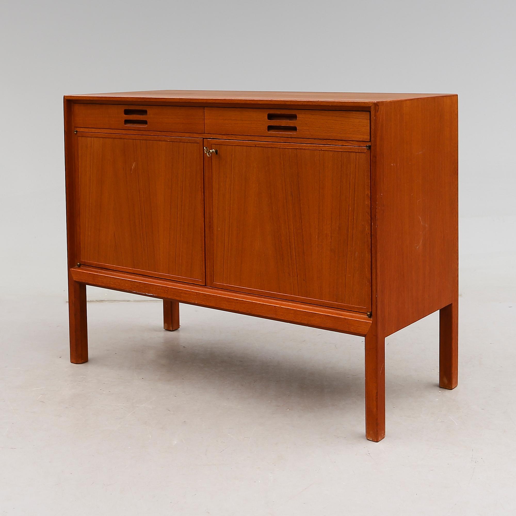 SIDEBOARD, Bertil Fridhagen, Bodafors, 1960.