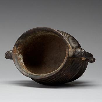 A bronze censer, Ming dynasty (1368-1644).