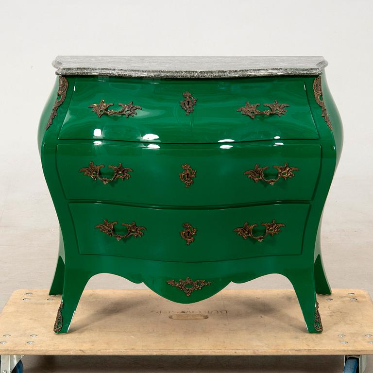 Chest of drawers, Rococo style, mid-20th century.