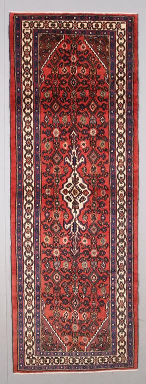 MATTA, Hamadan, 300 x 105 cm.