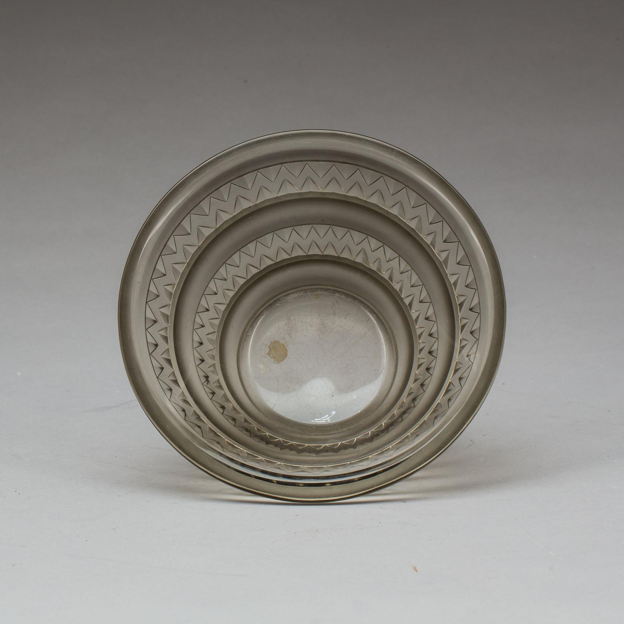 SKÅL, glas. Simon Gate, Orrefors. Signerad och daterad 1928.