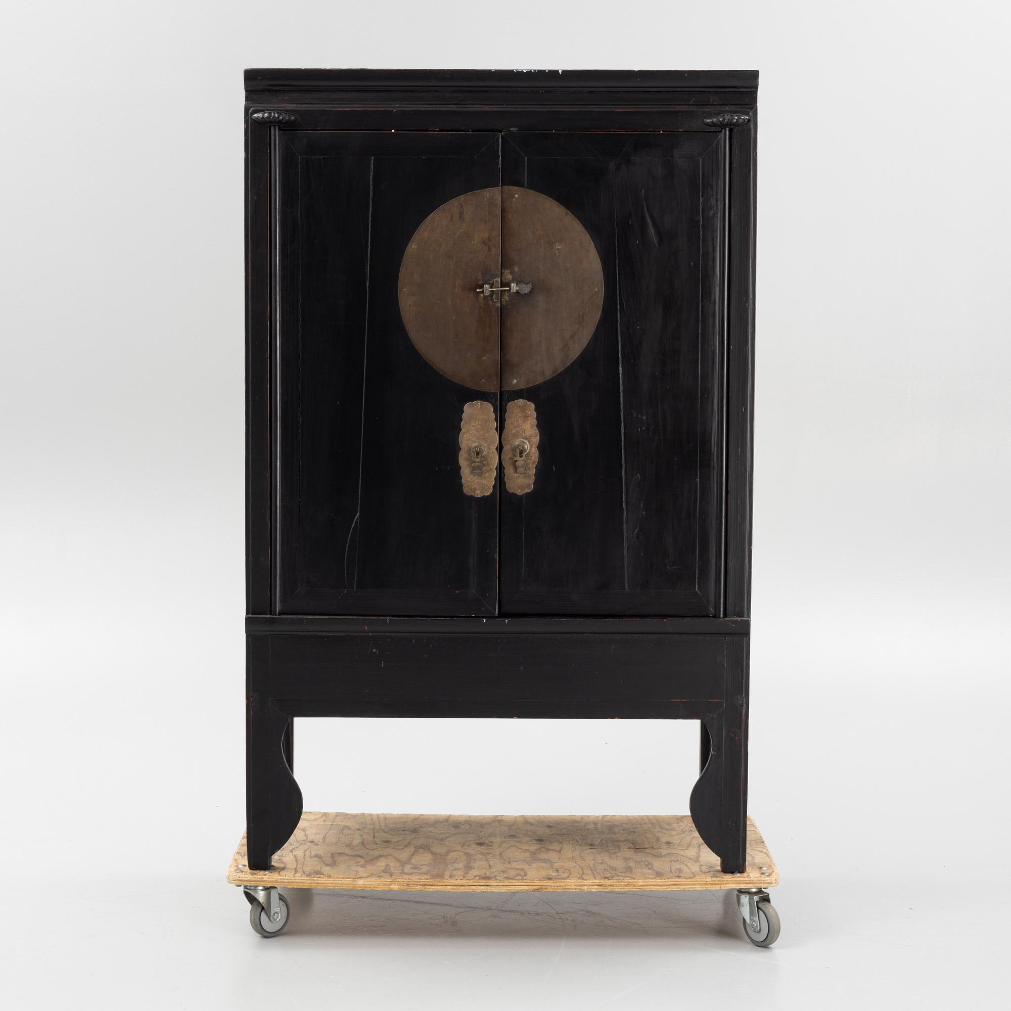 Skåp, Kina, 1900-tal.