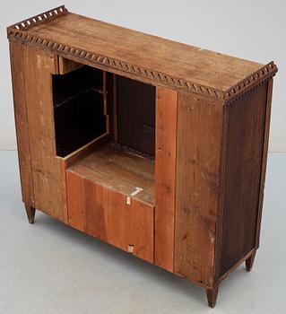 SKÄNK, sengustavianskt provinsarbete, 1800-talets första hälft.