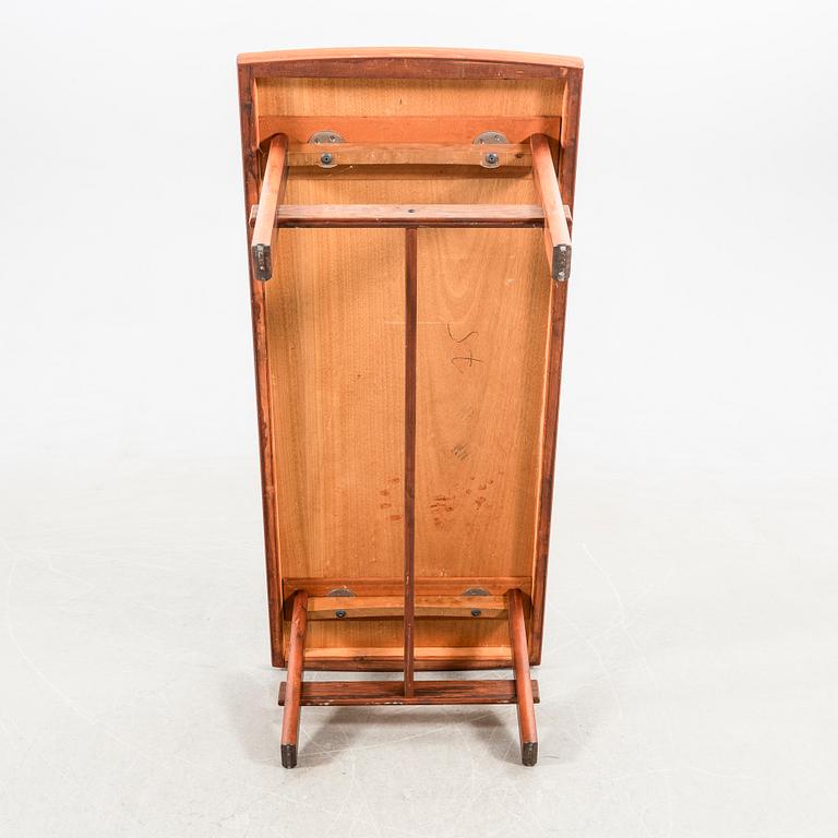 Coffee table, mid-20th century.