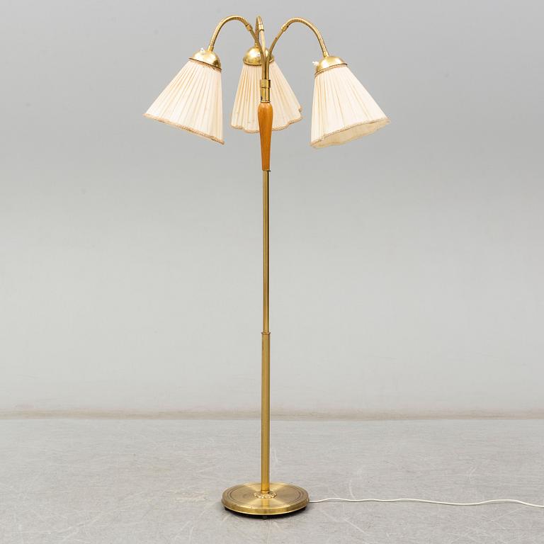 A mid 20th century floor lamp.