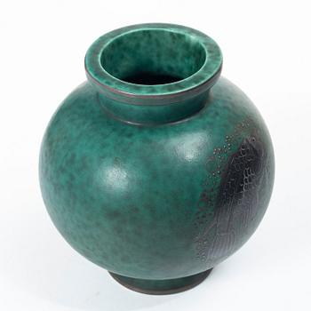 Wilhelm Kåge, A vase, “Argenta”, Gustavsberg.