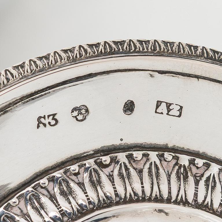 Pehr och Adolf Zethelius, kandelabrar, ett par, silver, Stockholm 1797 och 1824. Empire.