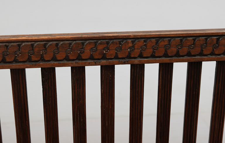 SOFFA, sengustaviansk, omkring år 1800.
