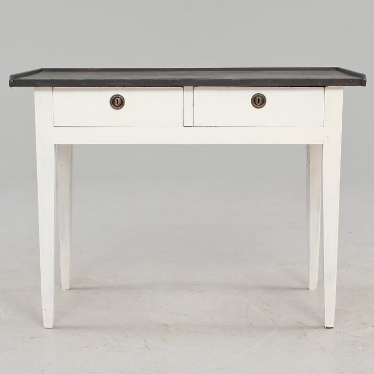 SKRIVBORD, gustaviansk stil, 1900-talets första hälft.