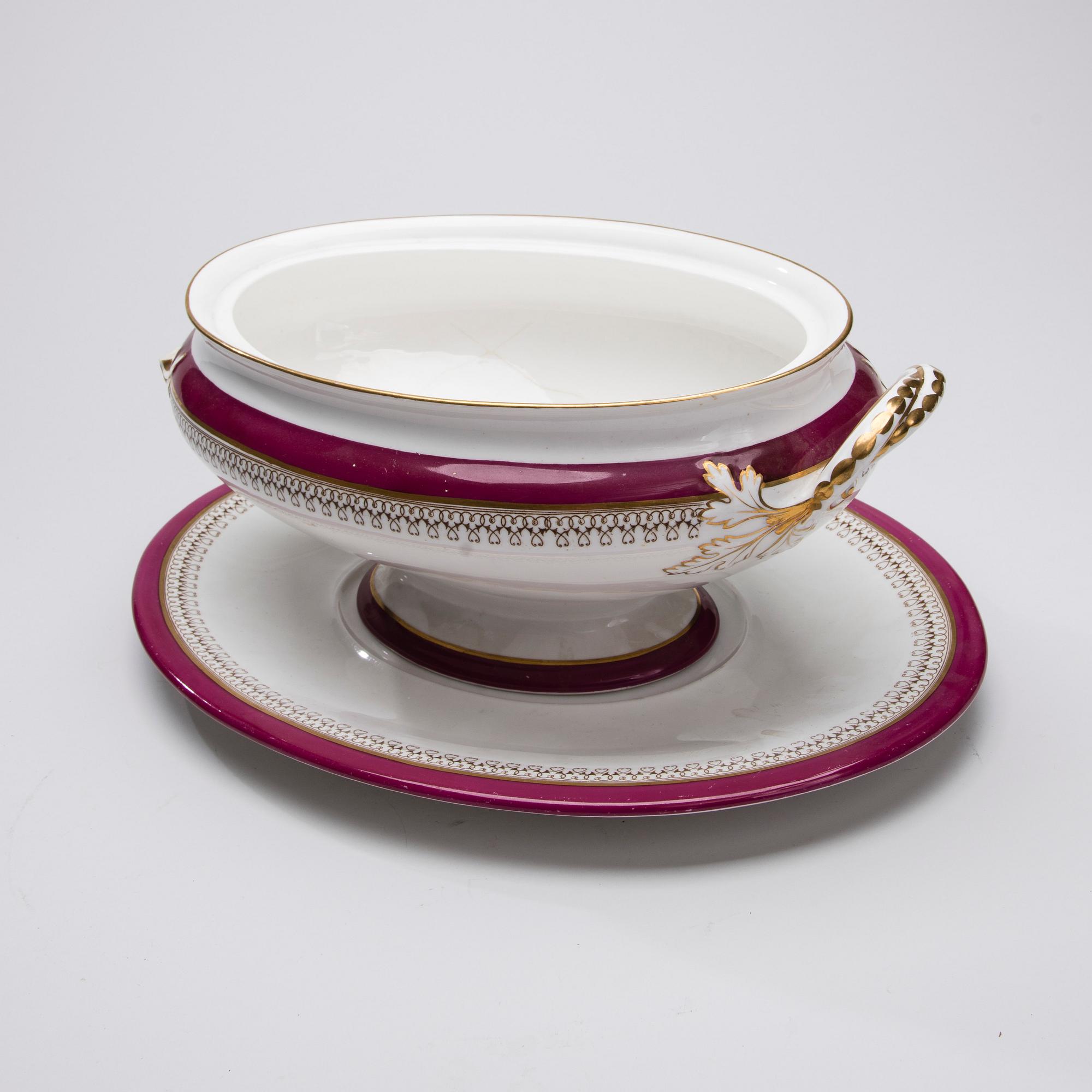SERVIS, 34 delar, porslin, England, 1870-tal.