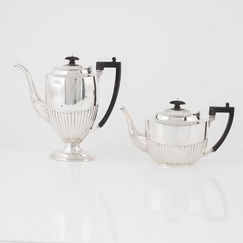 Jenkins & Timm, kaffekanna samt tekanna, silver, Sheffield 1896.