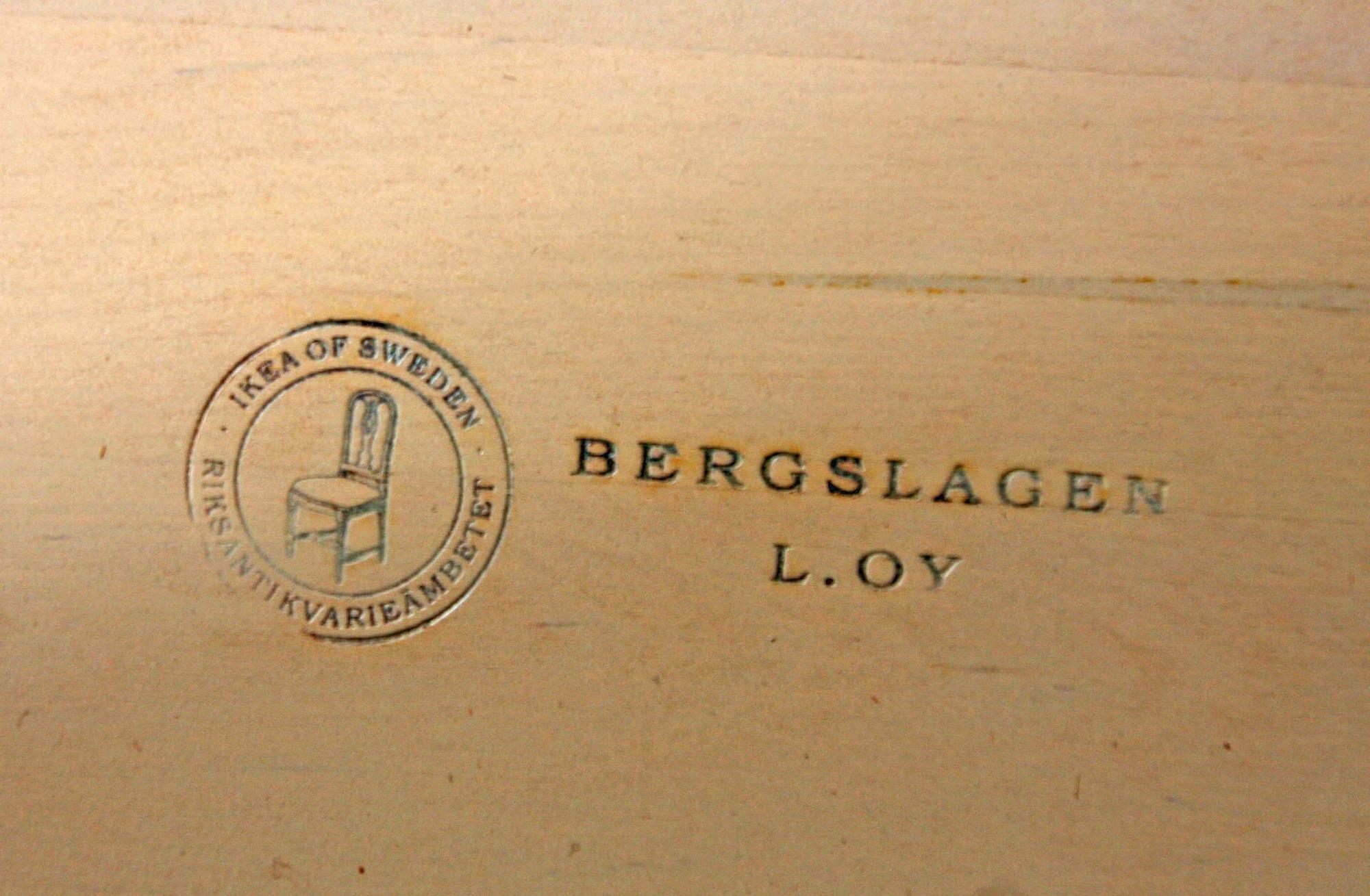 SLAGBORD, "Bergslagen", ur IKEA:s 1700-talsserie.