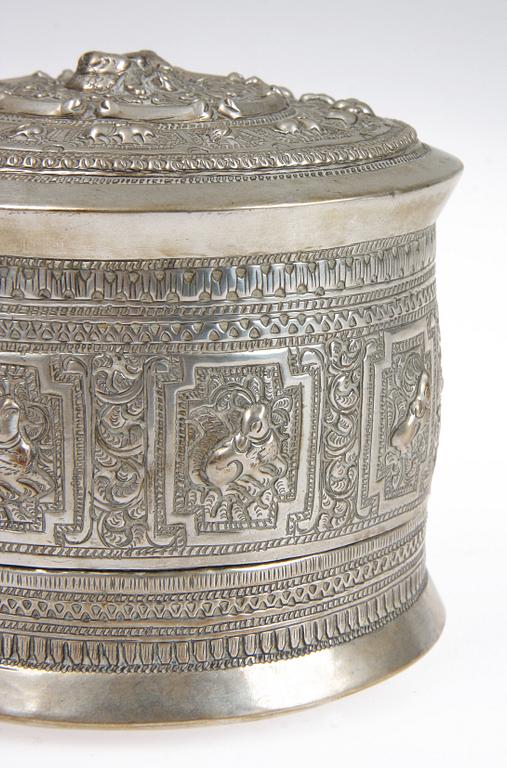 LOCKASK, silver, orientalisk, 1900-tal. Vikt 300 g.