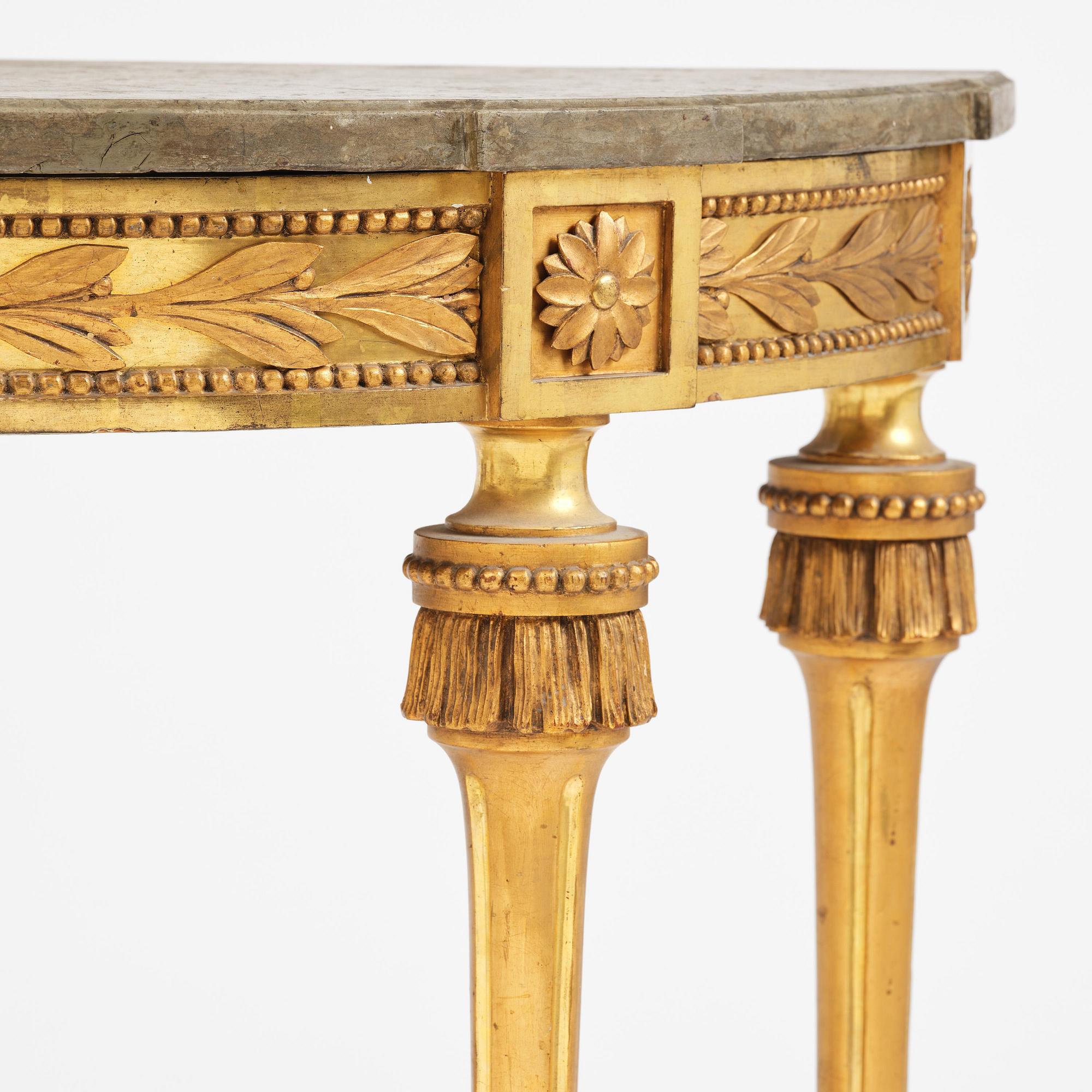 Konsolbord, Stockholmsarbete, sent 1700-tal, Gustavianskt.