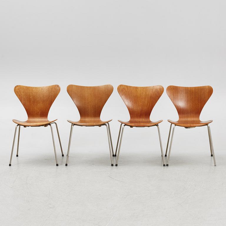 Arne Jacobsen, four 'Series 7' chairs, Fritz Hansen, Denmark, 1950's/60's.