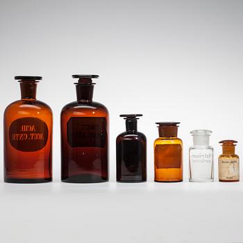 APOTEKSFLASKOR, 6 st, glas, 1900-talets början.