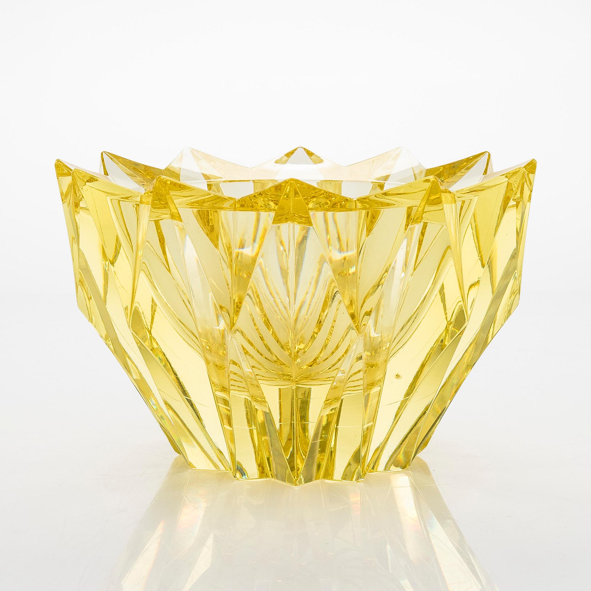 Aimo Okkolin, skål, "Näckros", signerad Aimo Okkolin Riihimäen Lasi Oy.