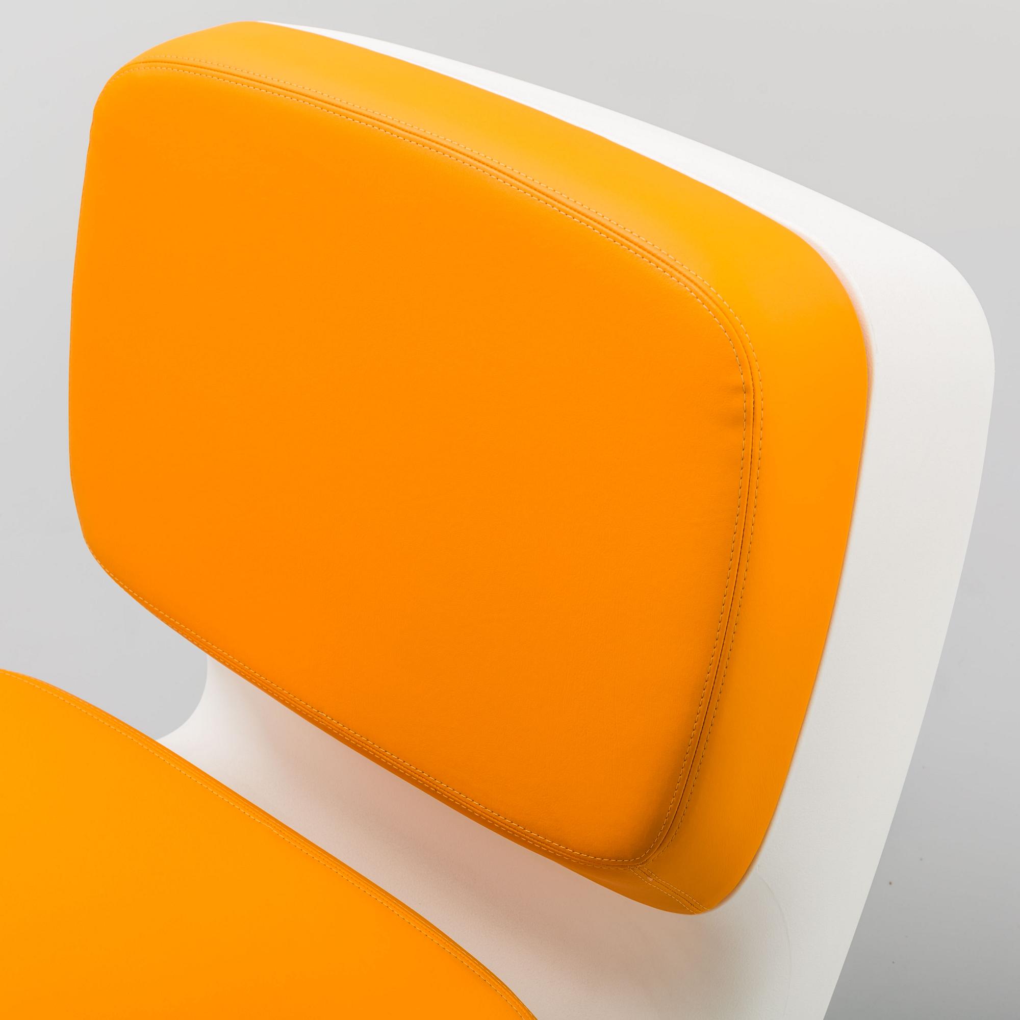 MARC NEWSON, fåtöljer, ett par, "Nimrod", Magis, Italien, 2000-tal.