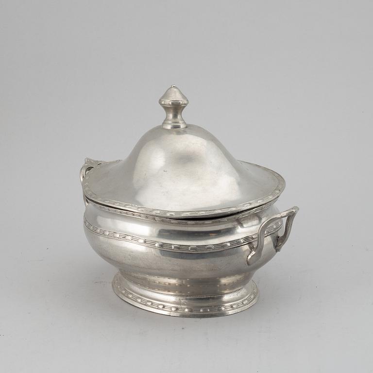A late Gustavian pewter tureen by C G Malmborg.