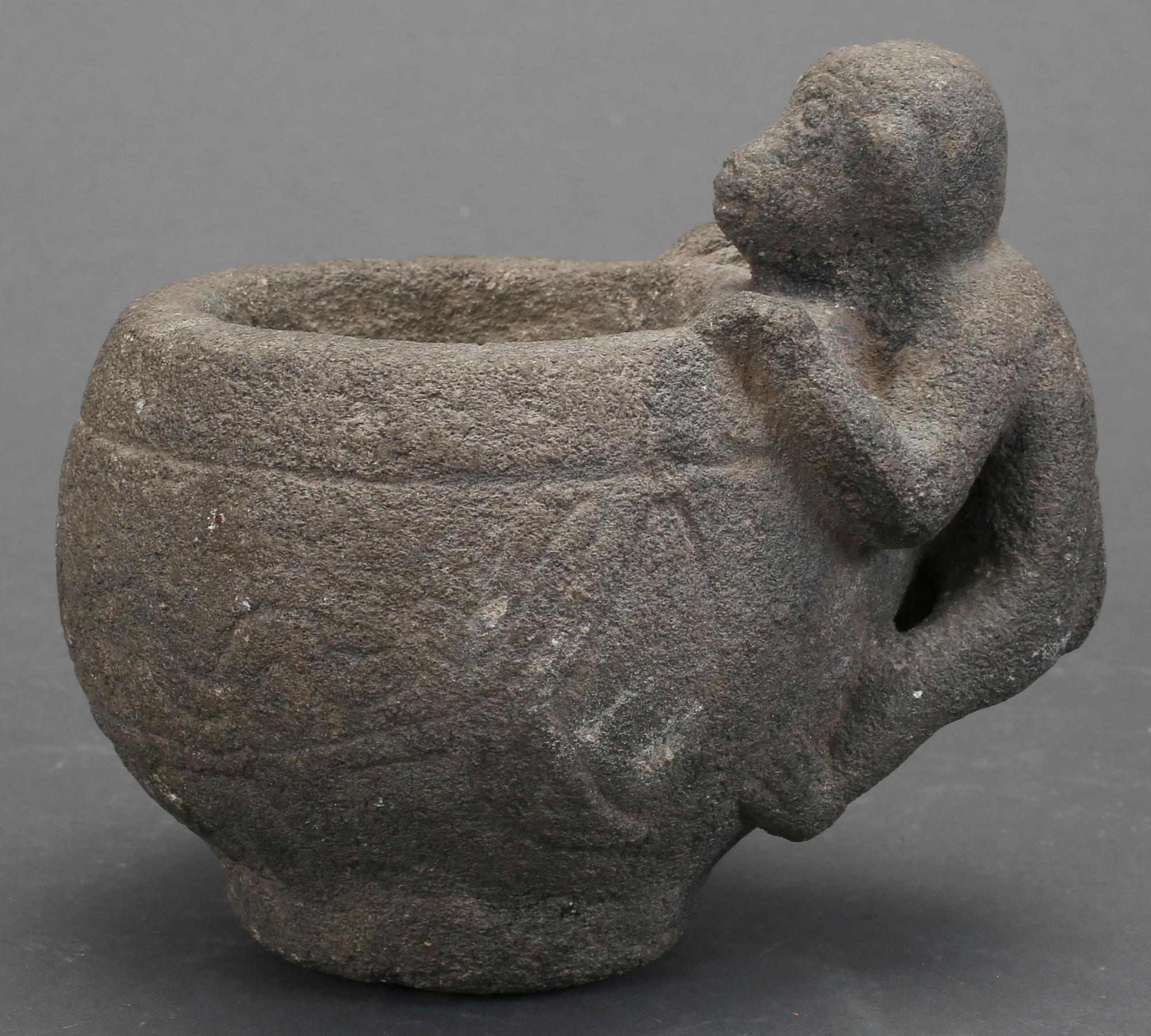 MORTEL, sten, trol Indonesien, 1700-/1800-tal.