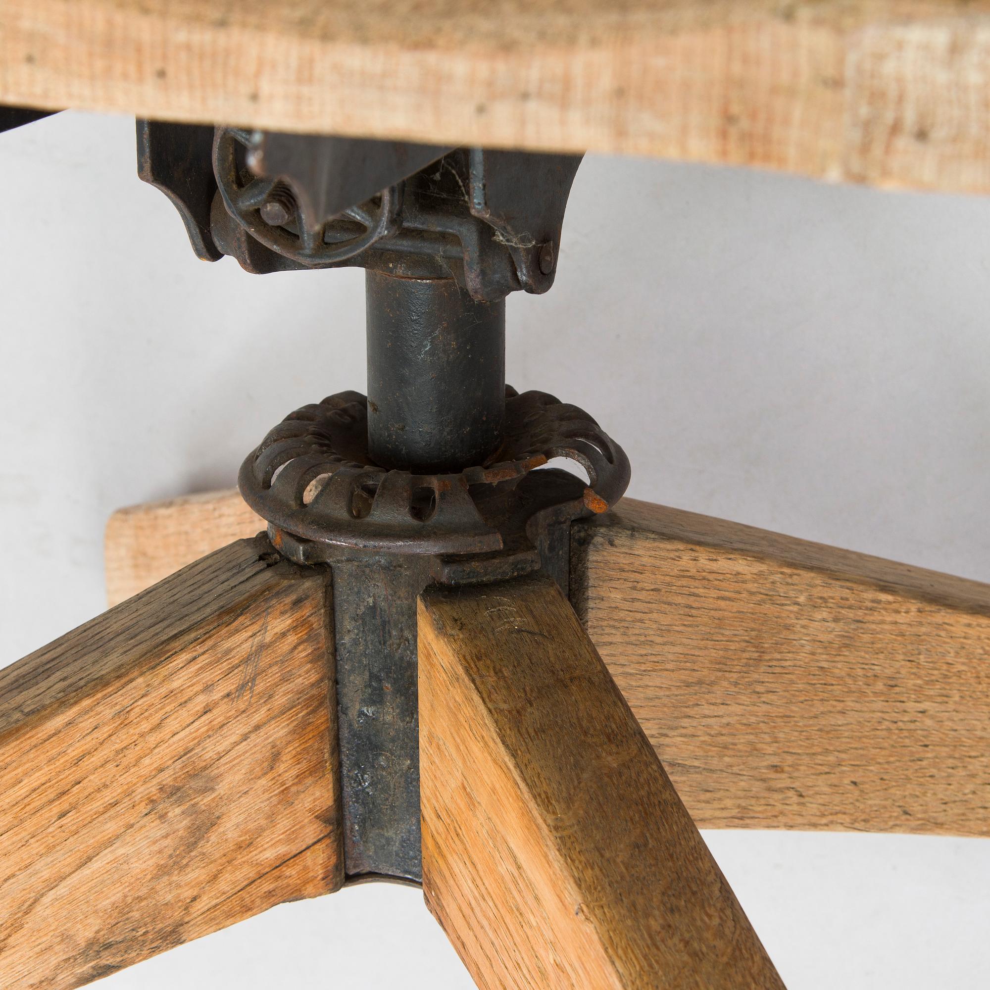 Skrivbordsstol, omkring 1900.