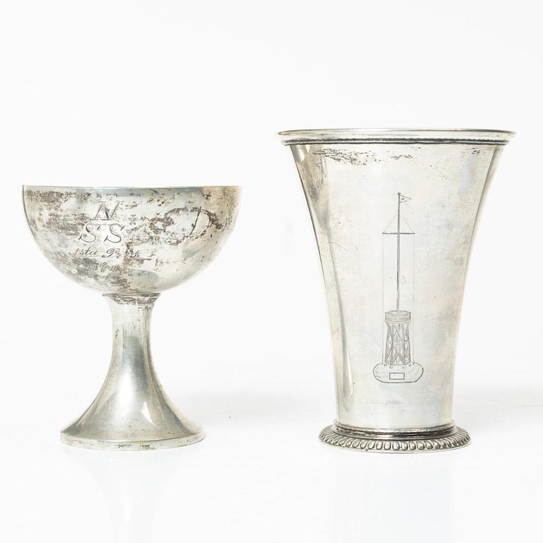 Two Swedish silver beakers, Stockholm 1909-1942.