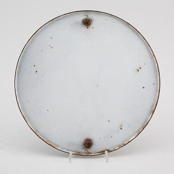 EMALJSKYLT, "Caltex", omkring 1900-talets mitt.