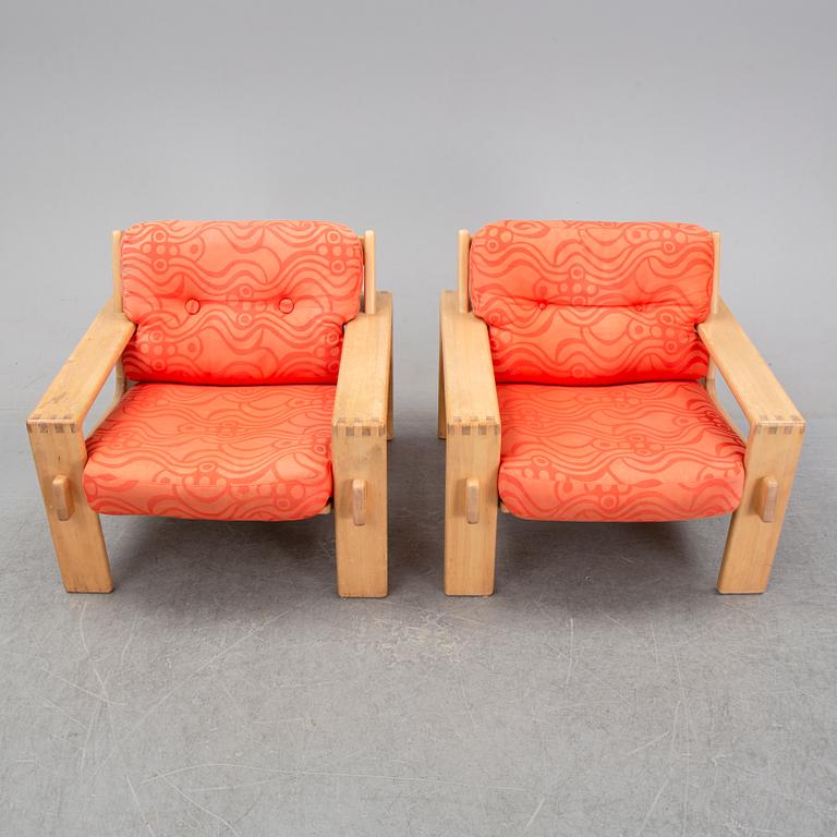 Esko Pajamies, a pair of 'Bonanza' armchairs for Asko, 1970's.