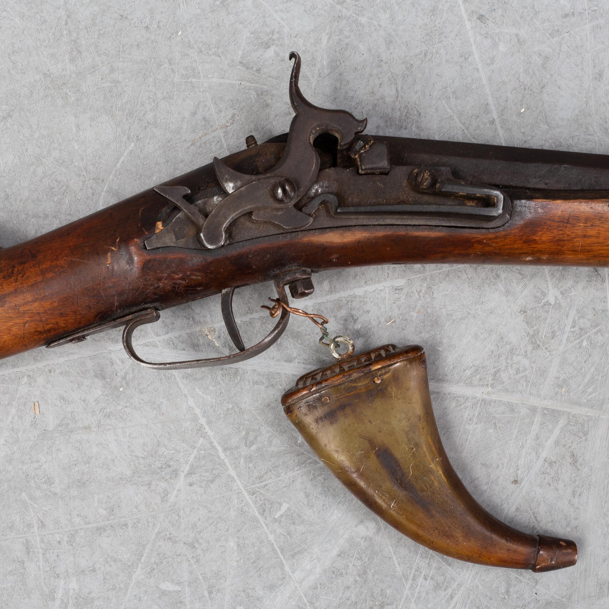 A Swedish percussion rifle, 19th Century.