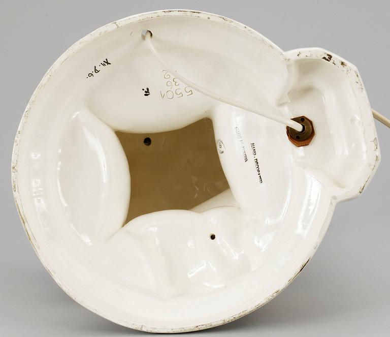 JOSEF LORENZL, bordslampa, modell 5501, Goldscheider, Wien, Österrike 1920-tal.