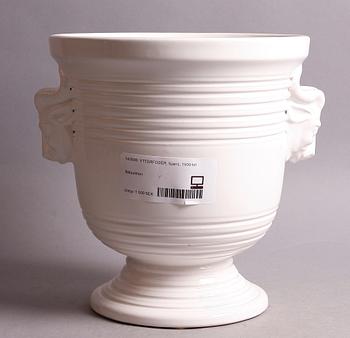 YTTERFODER, fajans, 1900-tal.