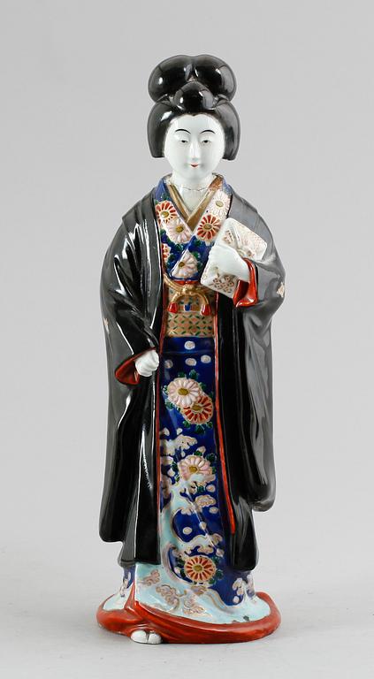 FIGUR, porslin, Japan, omkring år 1900.