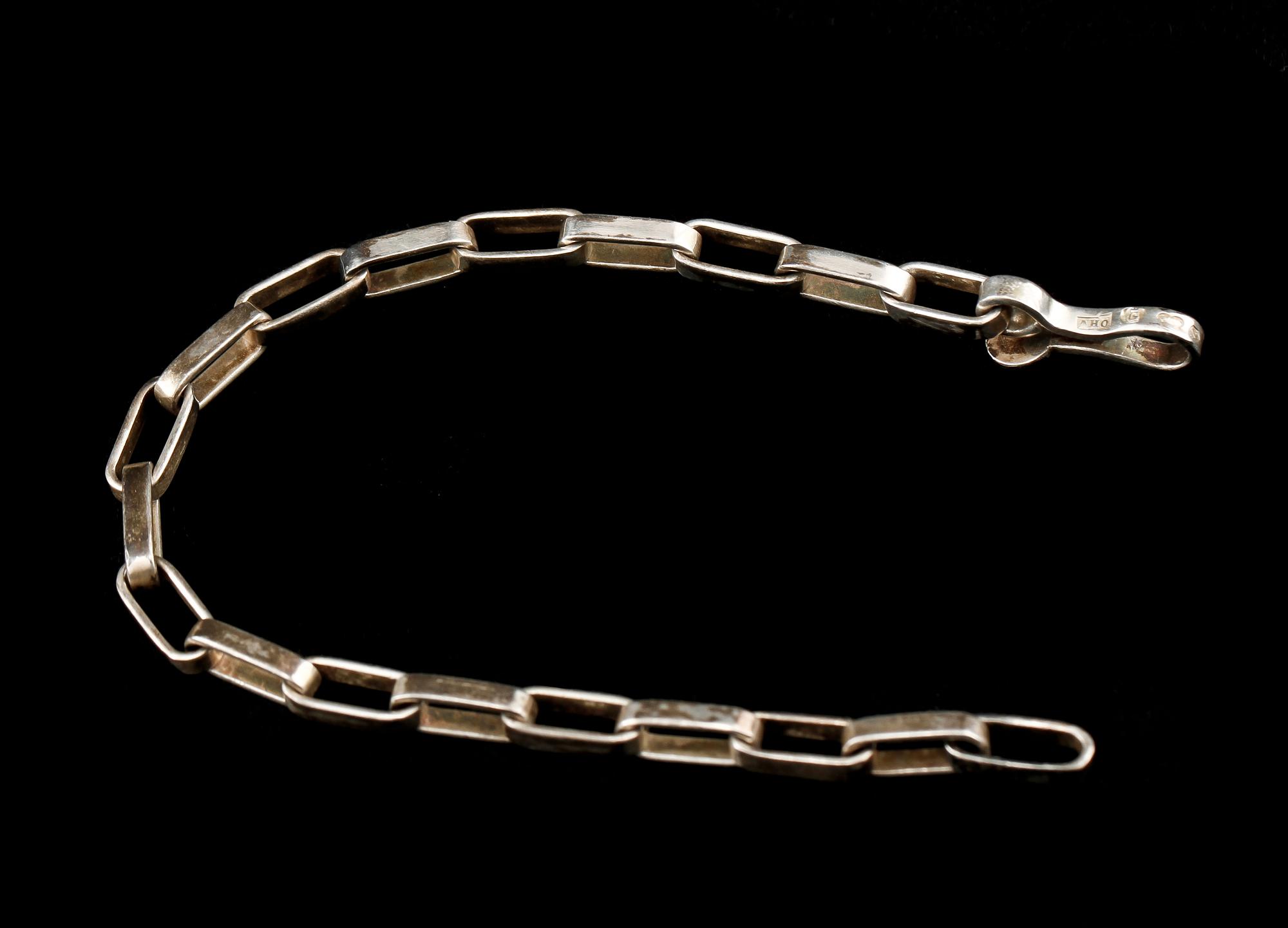 ARMLÄNK, silver, Anders Högberg, Göteborg, 1972. Vikt 10 g.