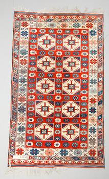 MATTA, orientalisk. 239 x 146 cm.