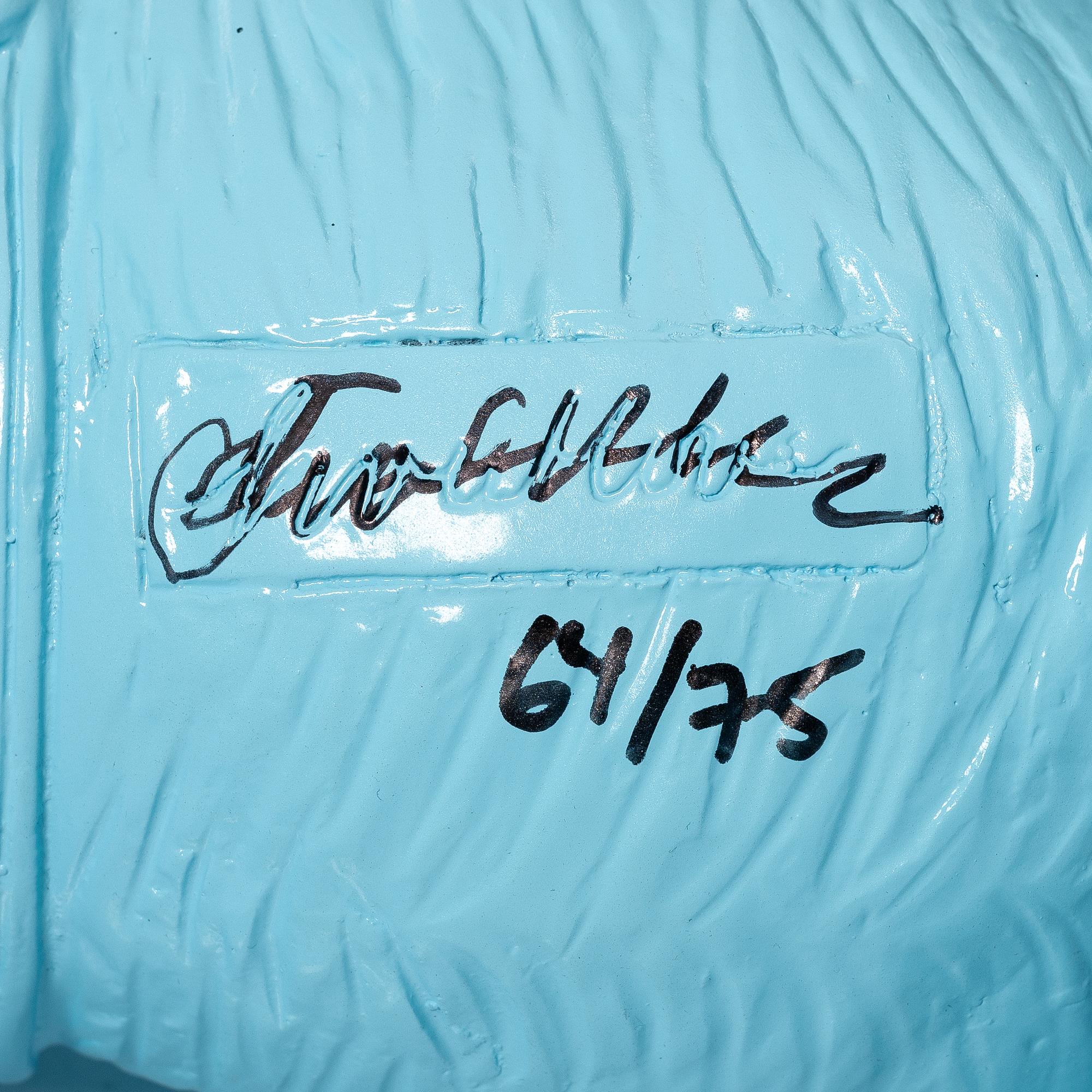 William Sweetlove, "Cloned Griffon Bruxellois with pet bottle" (Blue).