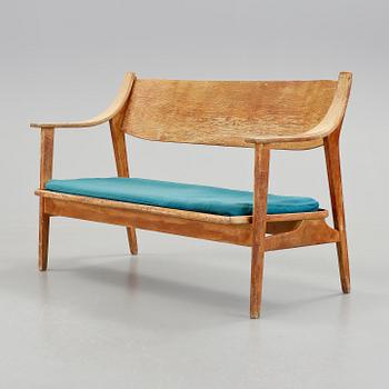 SOFFA, troligen Folke Janson för SM Wencrattz, omkr 1900-talets mitt.