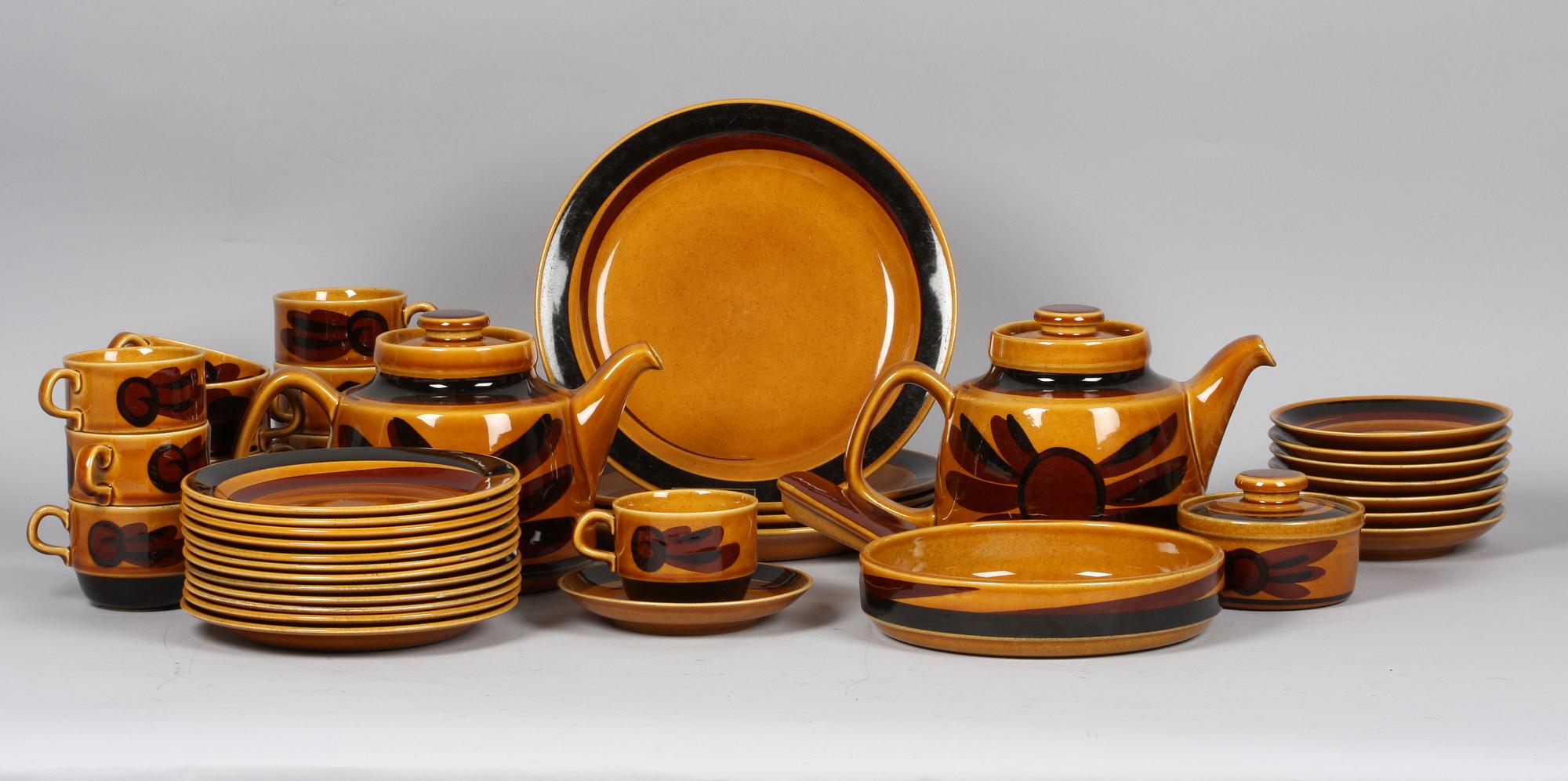 SERVIS, 30 delar, porslin, "Tuna", Rörstrand.